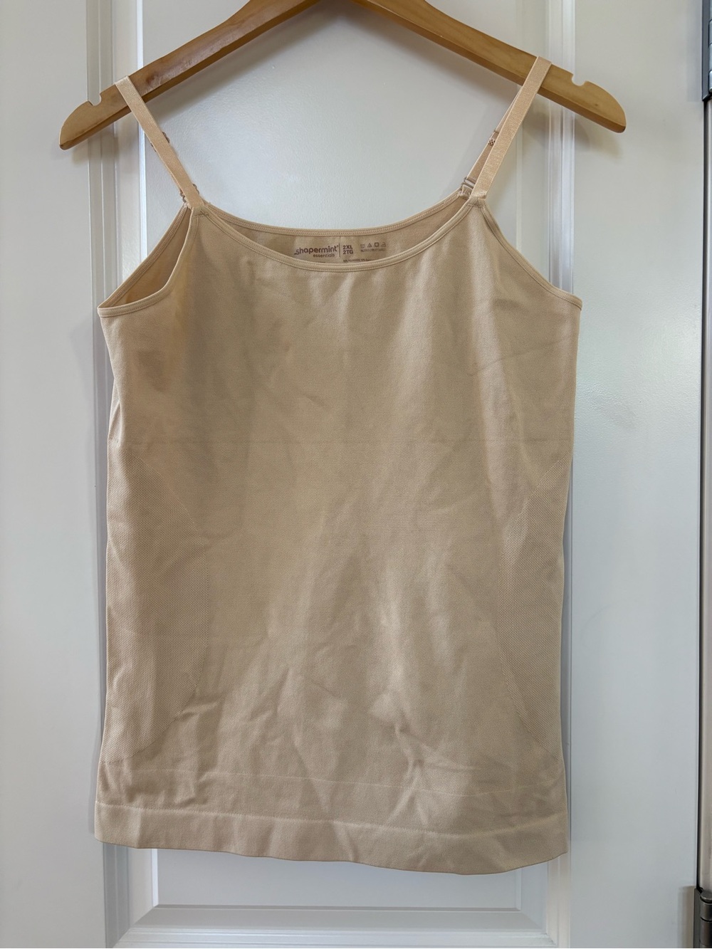 Shapermint Essentials All Day Every Day Scoop Neck Cami Tank Top Shapewear
